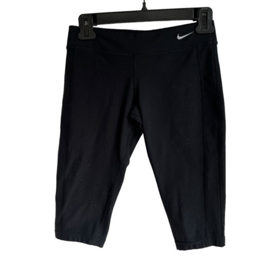 Nike Dri-fit half length compression pants medium yoga running training biking